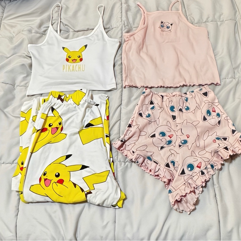 2/$10 Pokemon Pajama Set Pikachu and Jigglypuff